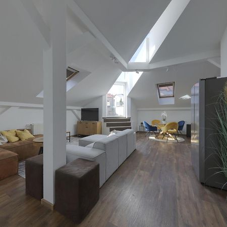 Aneri Apartment Old Town Pozsony Kültér fotó