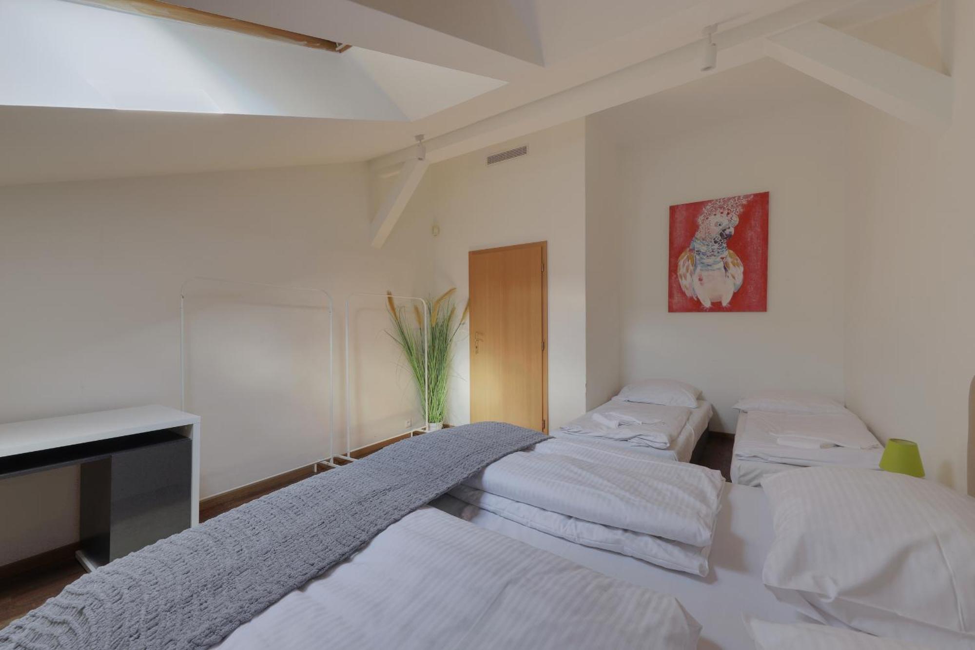 Aneri Apartment Old Town Pozsony Kültér fotó