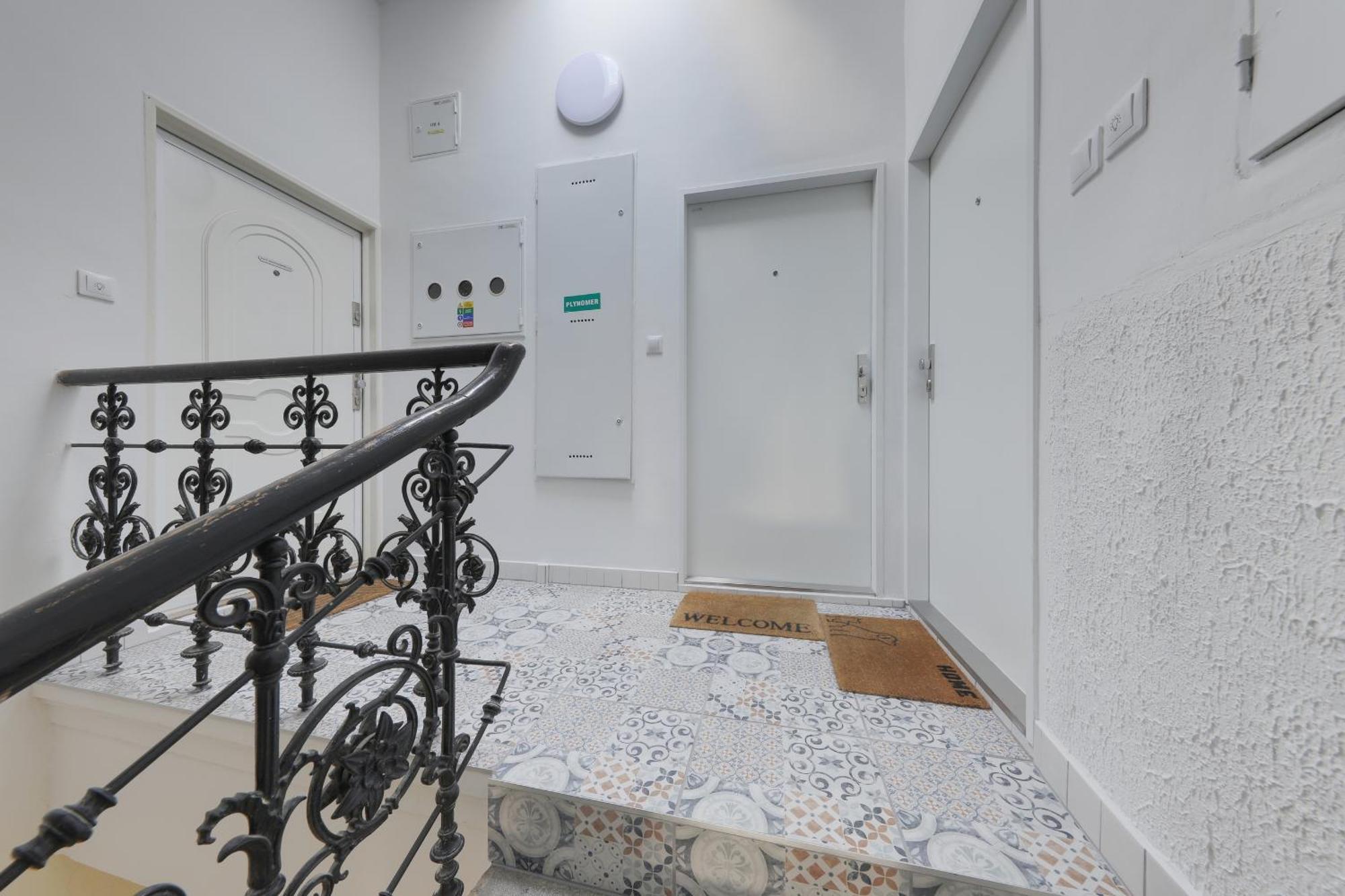 Aneri Apartment Old Town Pozsony Kültér fotó